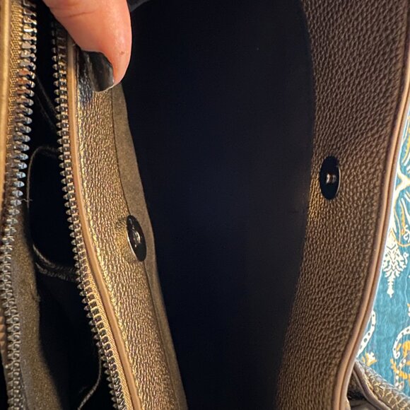 NWT | Nicole Miller Crossbody Metallic Handbag - Picture 5 of 9